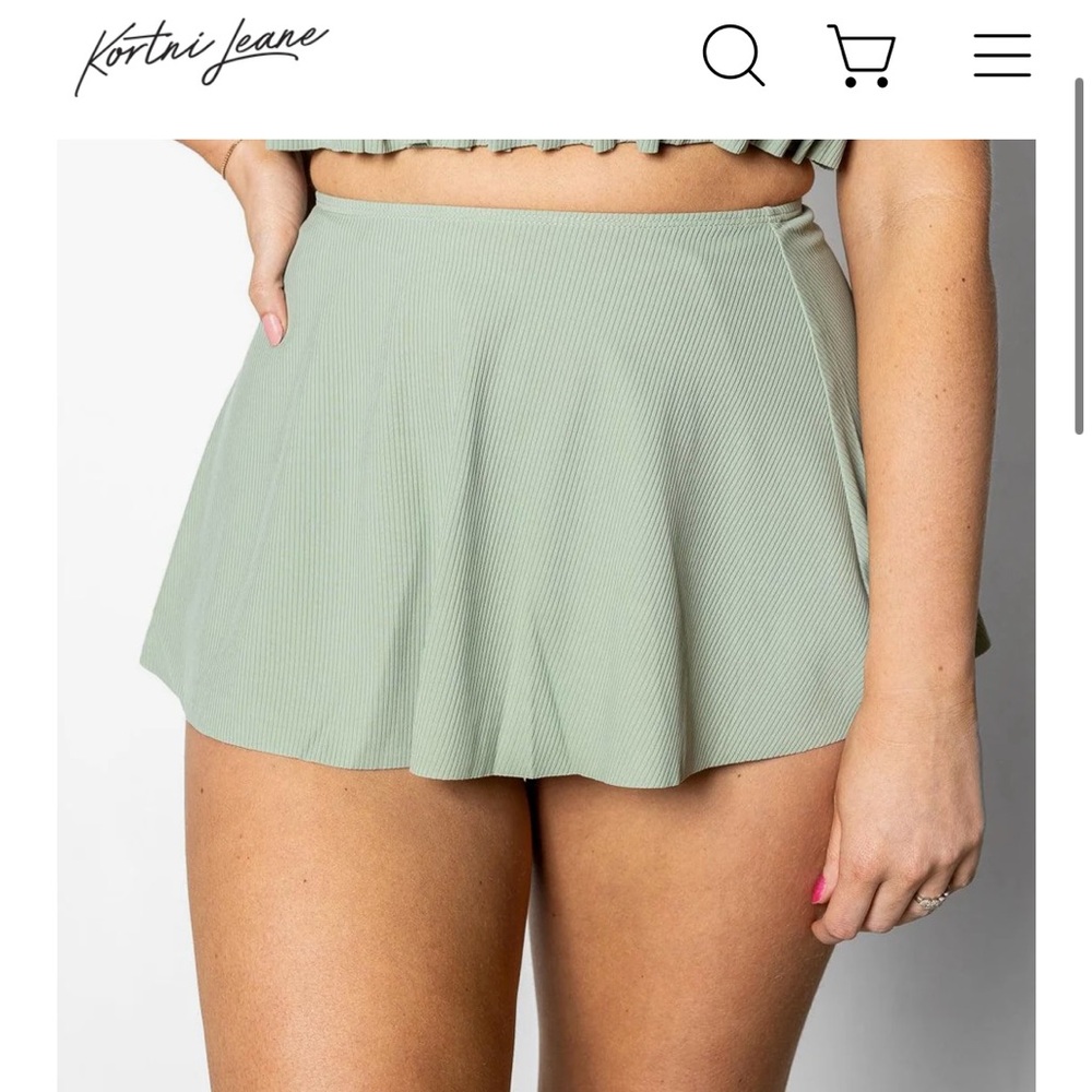 New Kortni Jeane Detached Swim Skirt